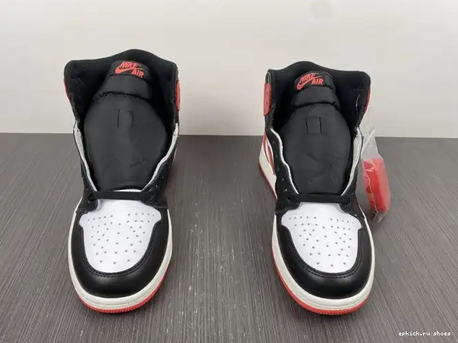 Cheap Retro 1 OG High 'Track 555088-112 Air Jordan Red' 0418